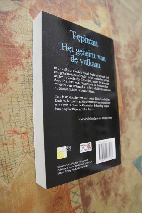 King, Paula - Tephran - Het geheim van de vulkaan
