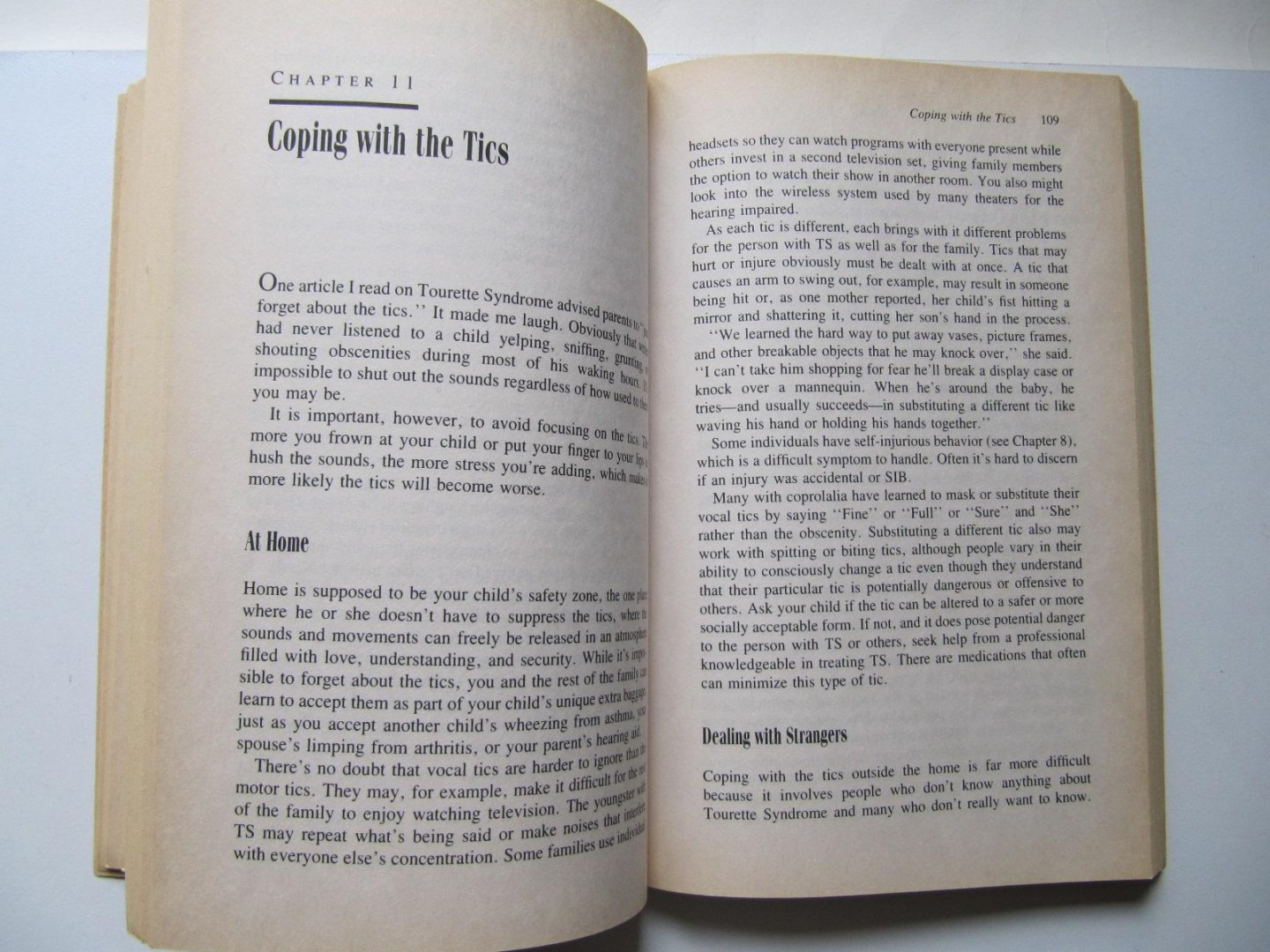 Shimberg, Elaine Fantle - Living With Tourette Syndrome