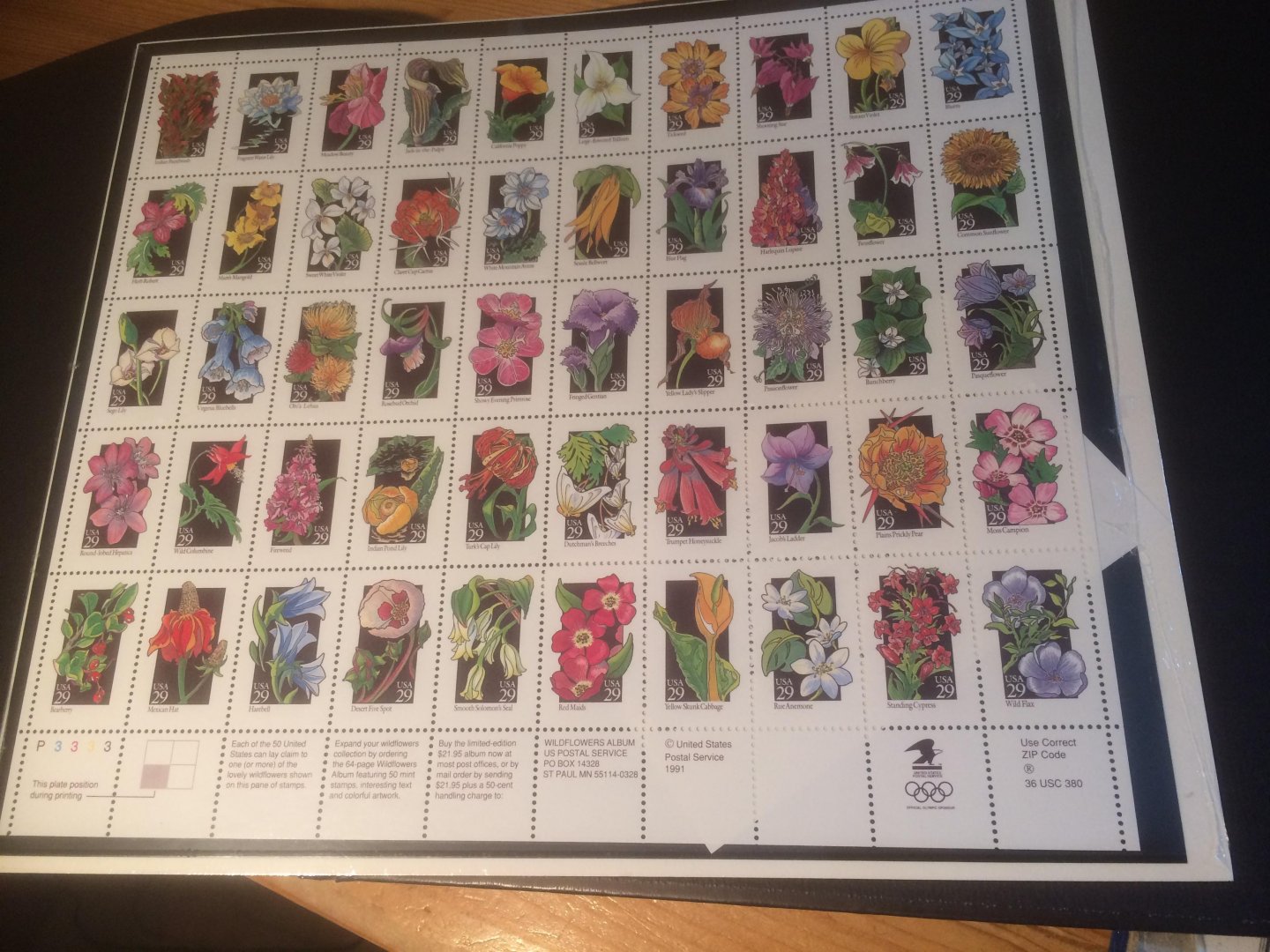 Day, Sarah & US Postal Service - Wildflowers - A Collection of US Commemorative Stamps