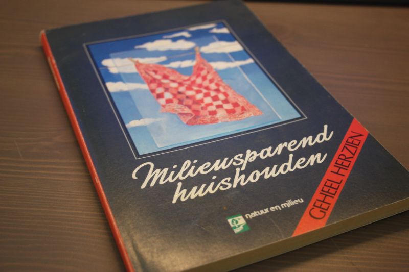 Brunt Marijke M.A. - Milieusparend huishouden