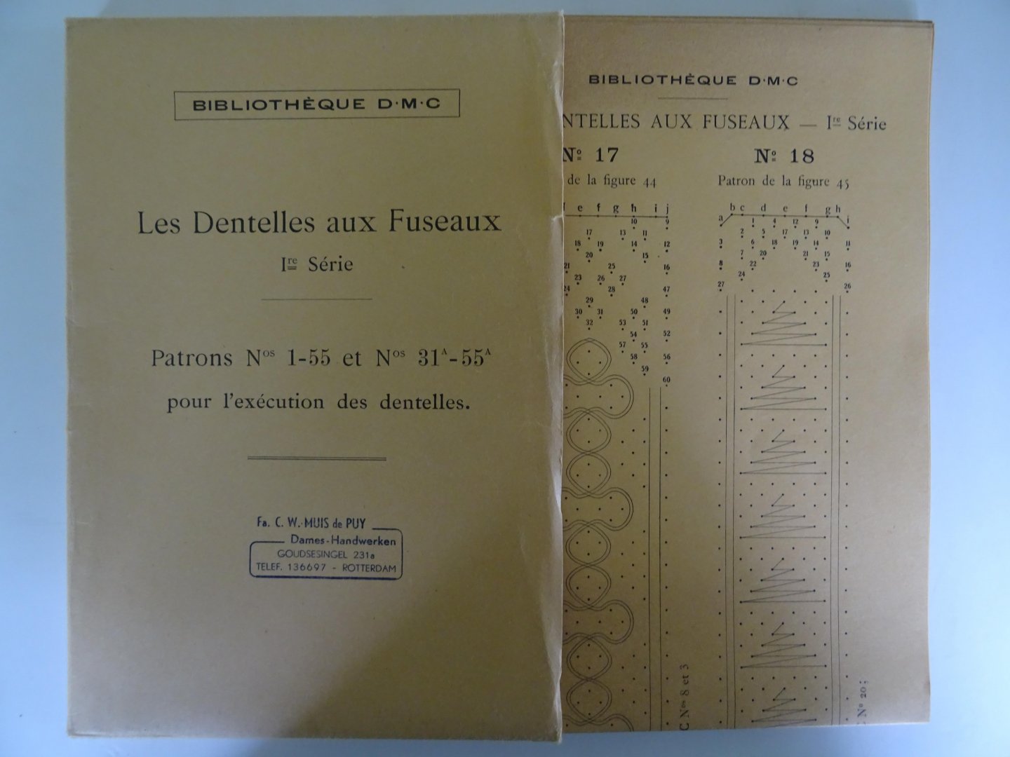 Dilmont, Therese de. - Les dentelles aux fuseaux. 1 re série. Bibliotheque D.M.C.