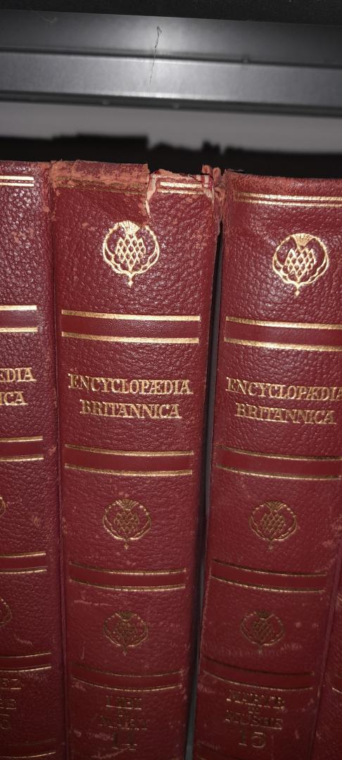  - The Encyclopedia (Encyclopaedia) Brittanica (24 Volumes complete). Vol. 24 is the index-volume with atlas.