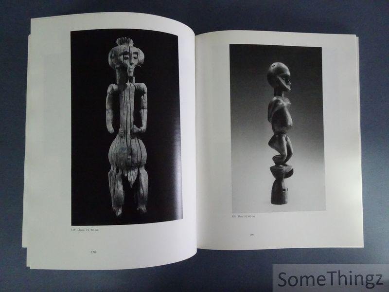 Debbaut,Jan, e.a. (eds). - Utotombo. Kunst uit Zwart-Afrika in Belgisch privé-bezit.