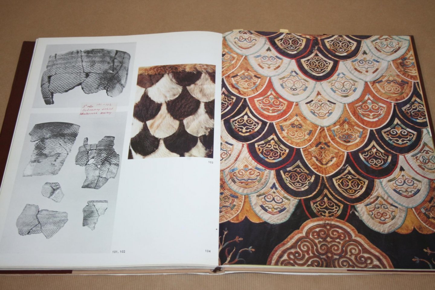 Alexei Okladnikov - Ancient art of the Amur Region  --  Rock drawings - Sculpture - Pottery