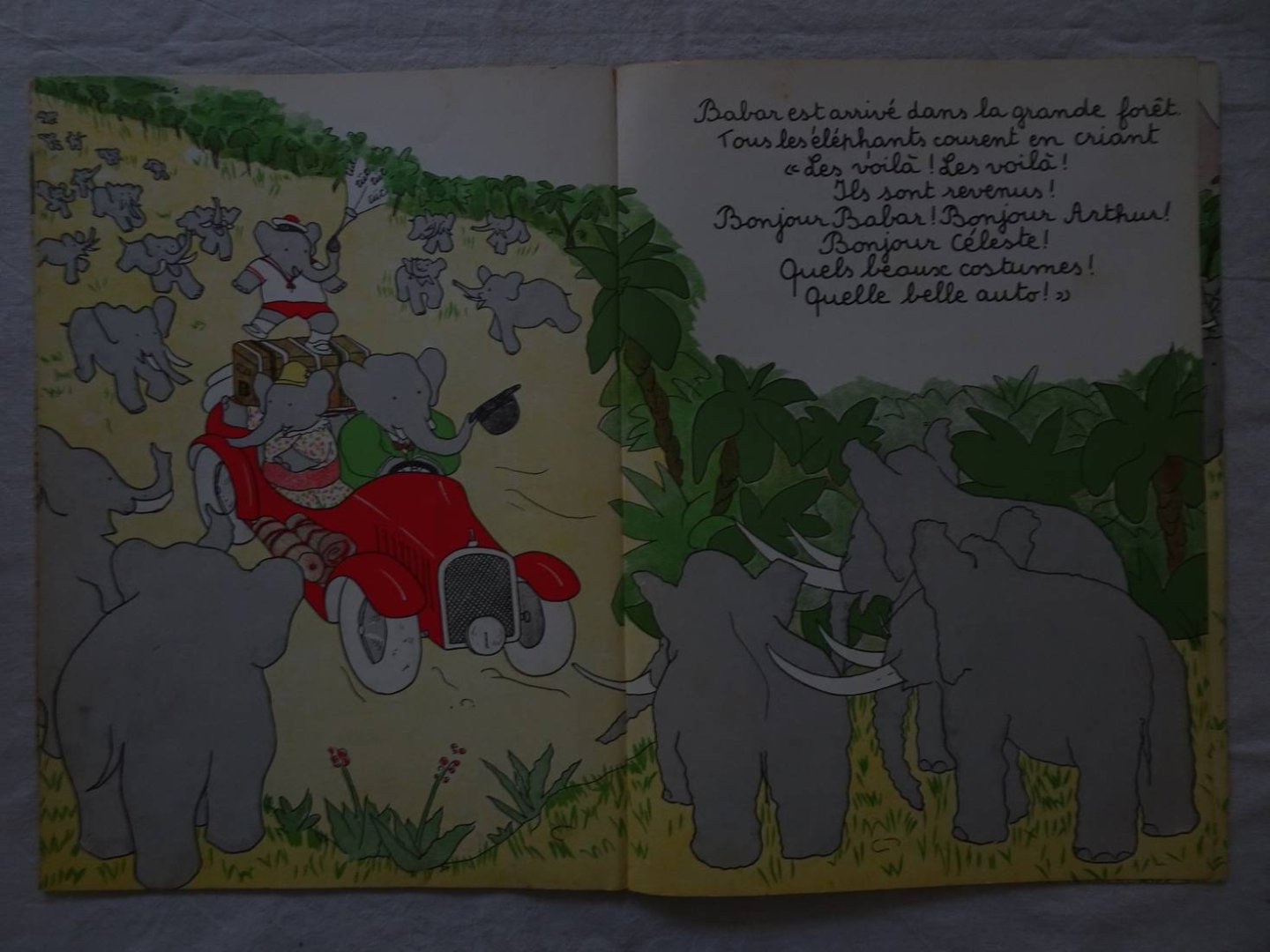 Brunhoff, Jean de. - Histoire de Babar. Le petit éléphant.
