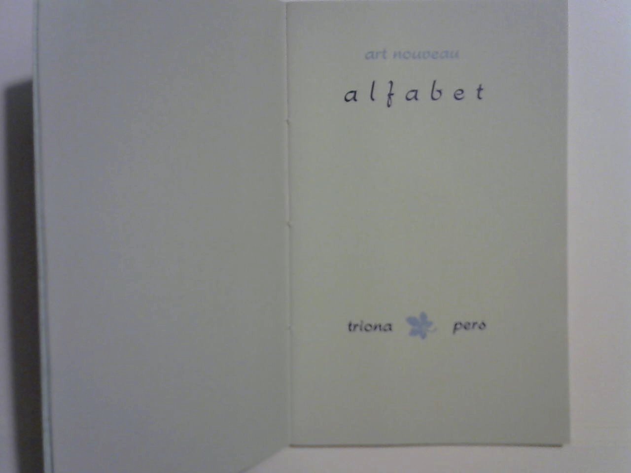 Triona Pers - Art Nouveau alfabet