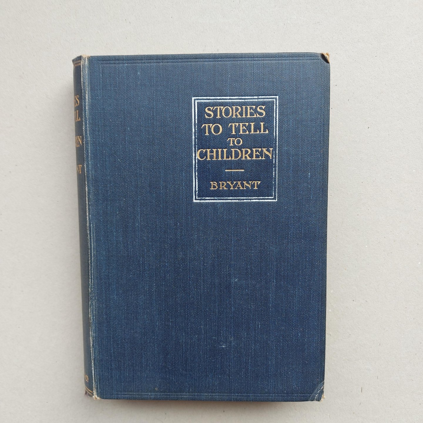 Bryant - Stories to tell to children