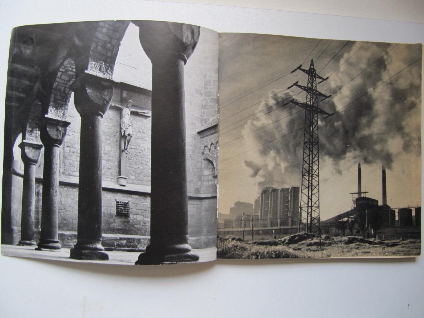  - Kreuz über  Kohle und Eisen