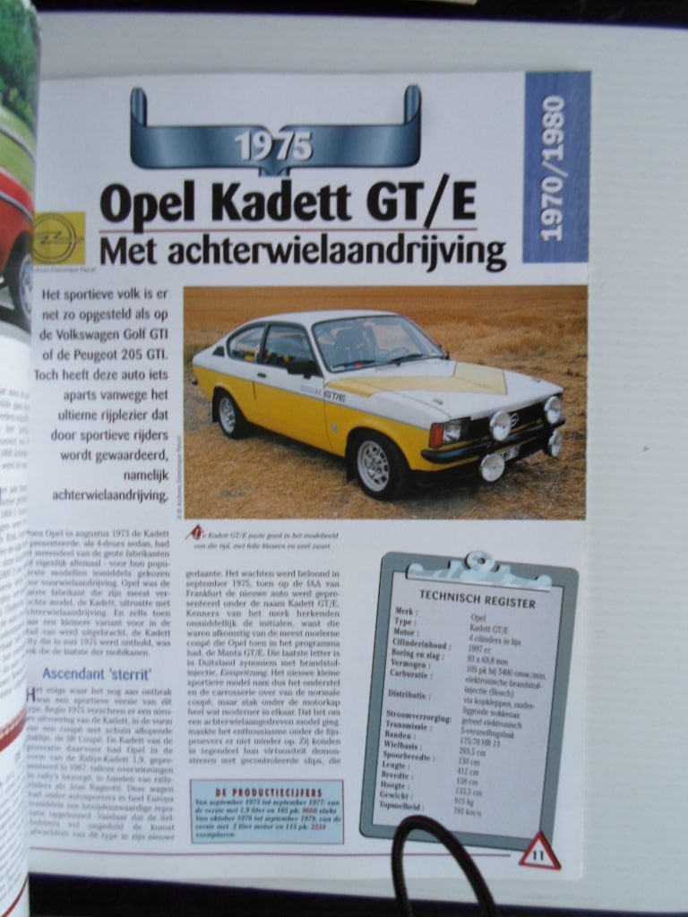 magazine - De eeuw van de automobiel aflevering 6, De 2CV