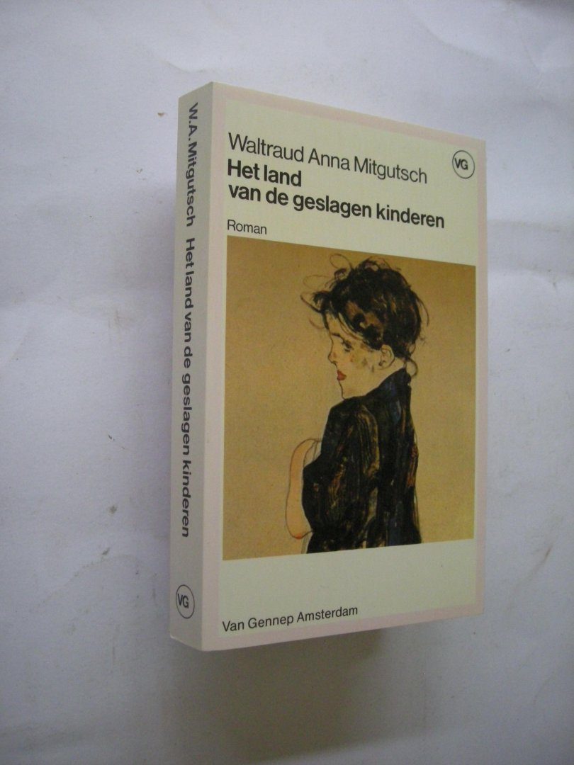 Mitgutsch, Waltraud Anna / Davids, T., vert. omslag Schiele - Het land van de geslagen kinderen