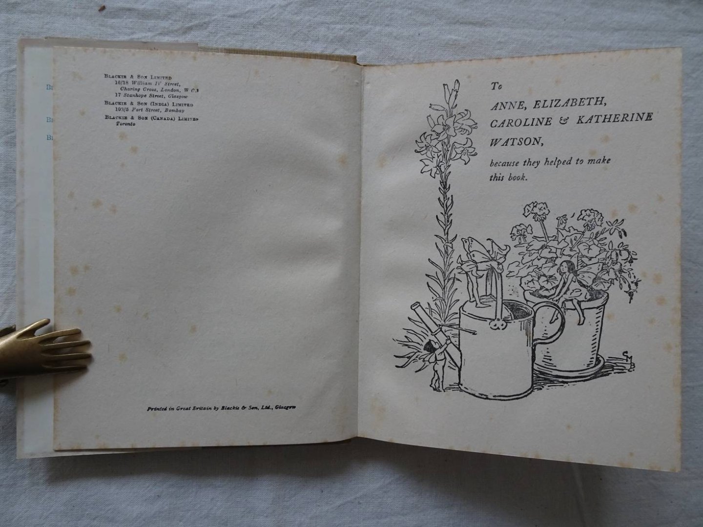 Barker, Cicely Mary. - Flower Fairies of the Garden.