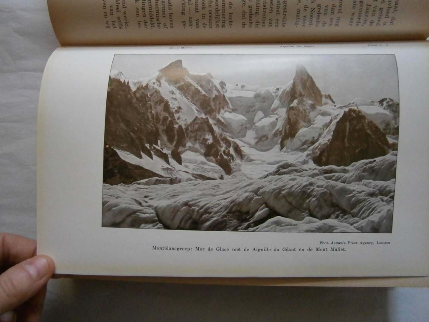 Ule, Prof. Dr. Willi - Landen en volken van alle werelddelen in woord en beeld  deel I en II