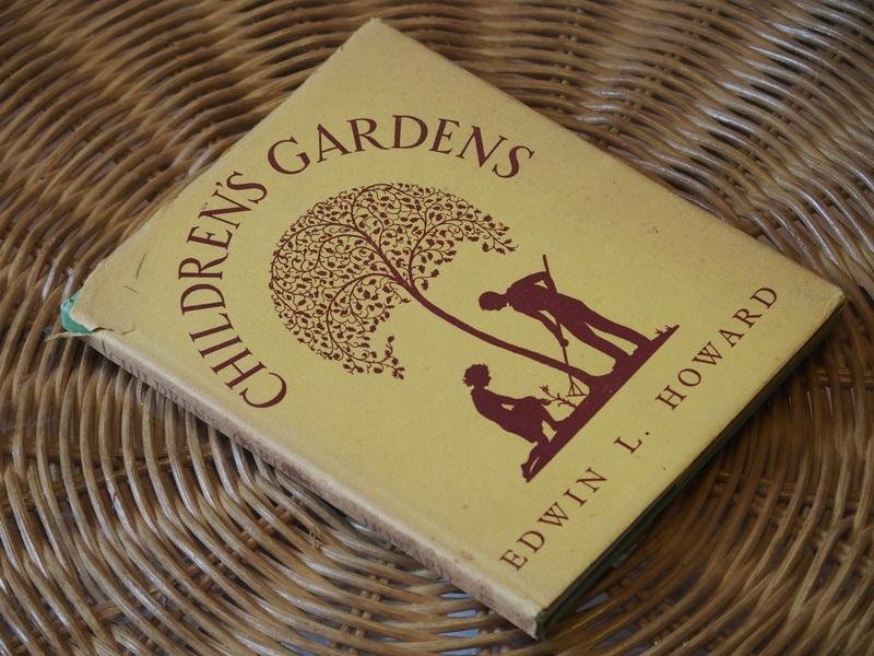 Howard E.L. - Children's gardens