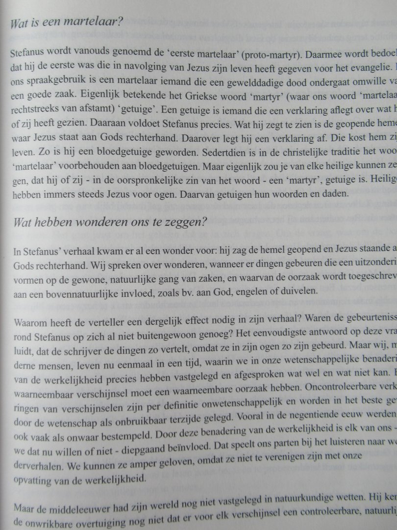 Akker, Dries van den SJ - Je naam, je dag, je heilige. Naam, feest- en heiligenkalender