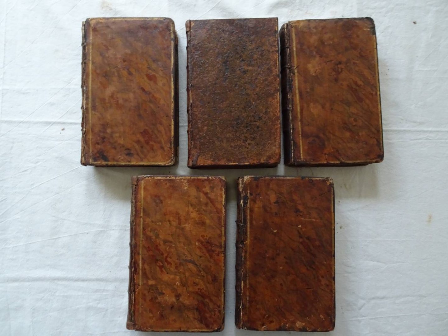 Saint-Marc, M. de. - Oeuvres de Boileau Despréaux. Avec des eclaircissemens historiques donnés par lui-même, & rédigés par M. Brossette; augmentées de plusieurs pieces,tant de l'auteur, qu'ayant rapport à ses ouvrages; avec des remarques & des dissertations cri...