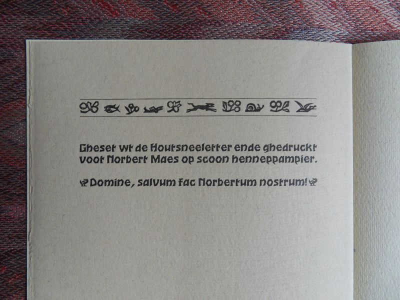 Kusters, Frans; Emmerik, Gerard van; Wilmink, Willem (vertaling); Koenegracht, Frank [ de auteurs van de vier verschillende uitgaven die een geheel vormen ]. - Nadere Uitleg [246a]; Nop vindt het geluk [246b]; Egidiuslied [246c]; Drie gedichten [246d].