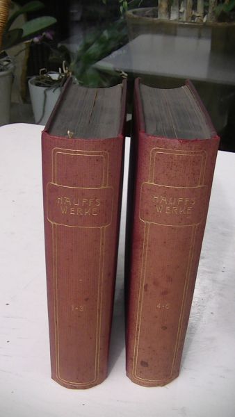 Hauff, Wilhelm - Hauffs Werke in sechs Teilen in 2 Volumes.mit Einleitungen und Anmerkungen versehen von Max Drescher - 1. Gedichte. Märchenalmanache 2. Mitteilungen aus dem Memoiren des satan 3. Der Mann im Monde 4. Lichtenstein 5.Novellen 6. Phantasien und Skizzen