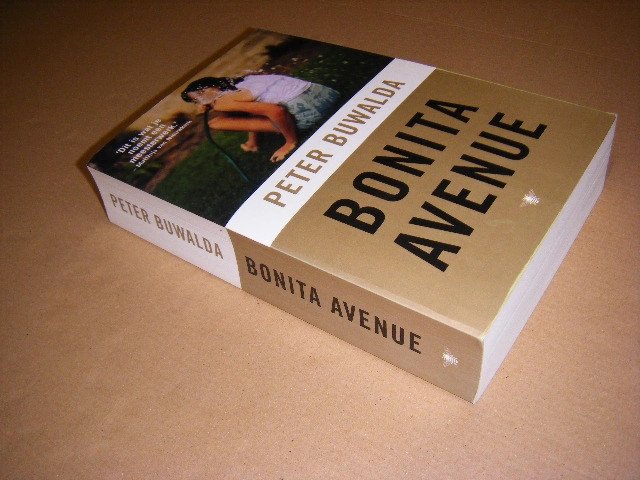 Peter Buwalda - Bonita Avenue roman