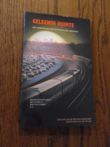 Janssens, Rienk (red.) - Geleende ruimte. Een christelijke visie op ruimtelijke ordening