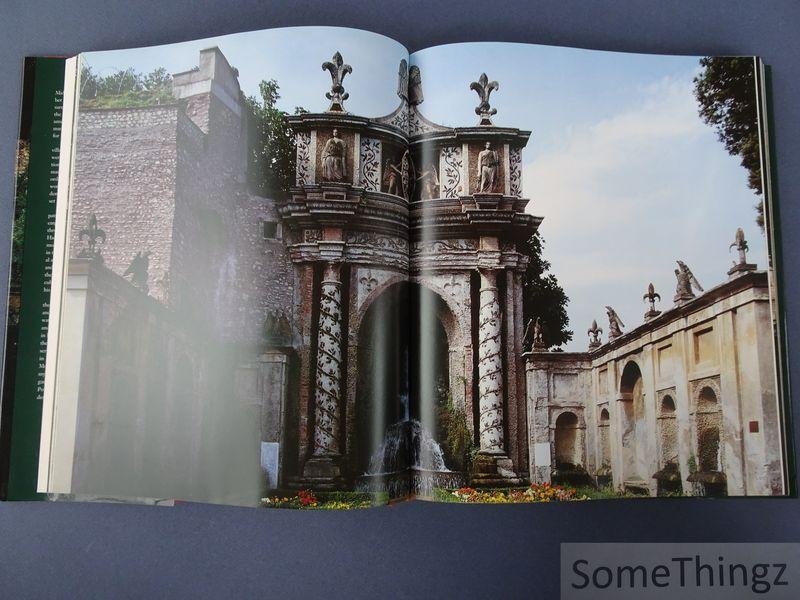 Fagiolo, Marcello / Schezen, Roberto (phot.) - Roman Gardens. Villas of the Countryside.