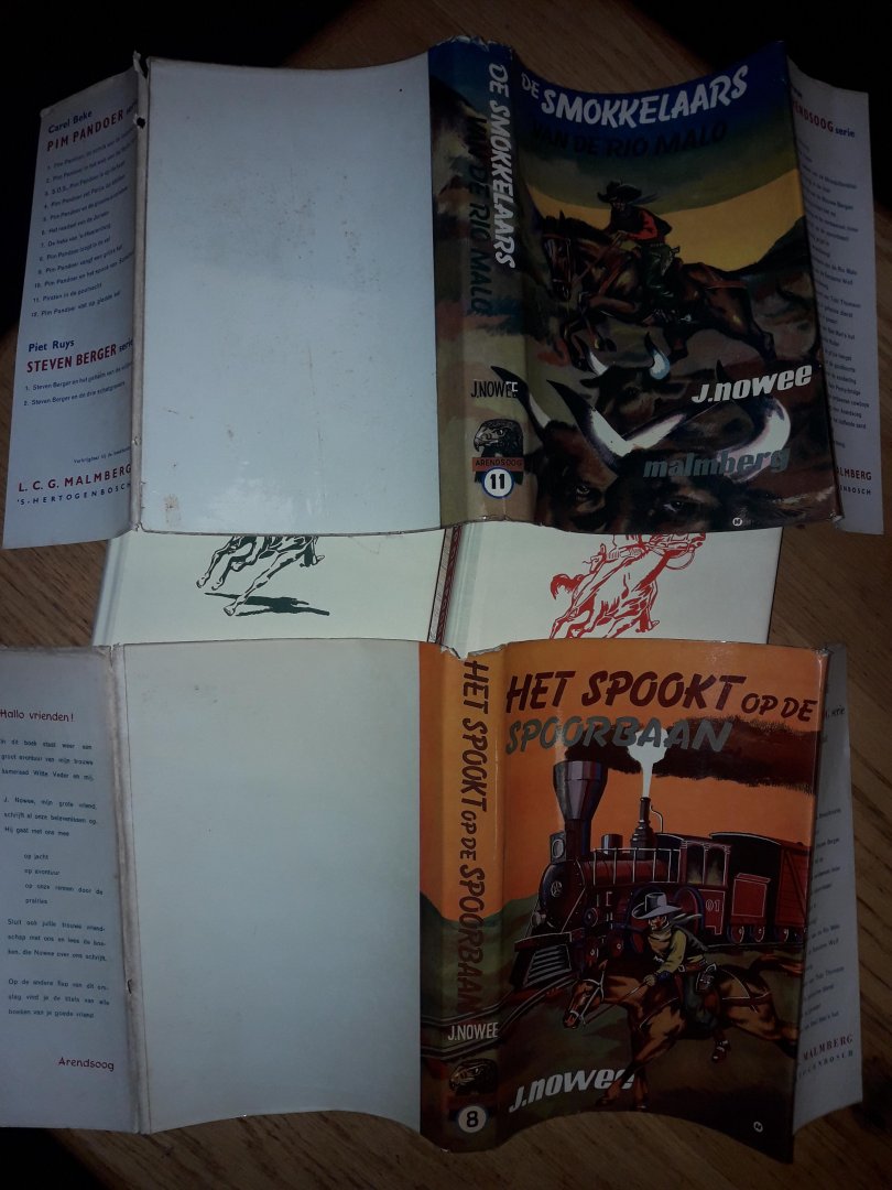 Nowee, P. - Het spookt op de spoorbaan / De smokkelaars van de rio malo