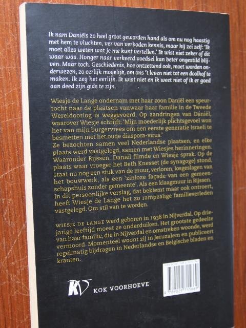 Lange, Wiesje de - Een klaagmuur in Rijssen