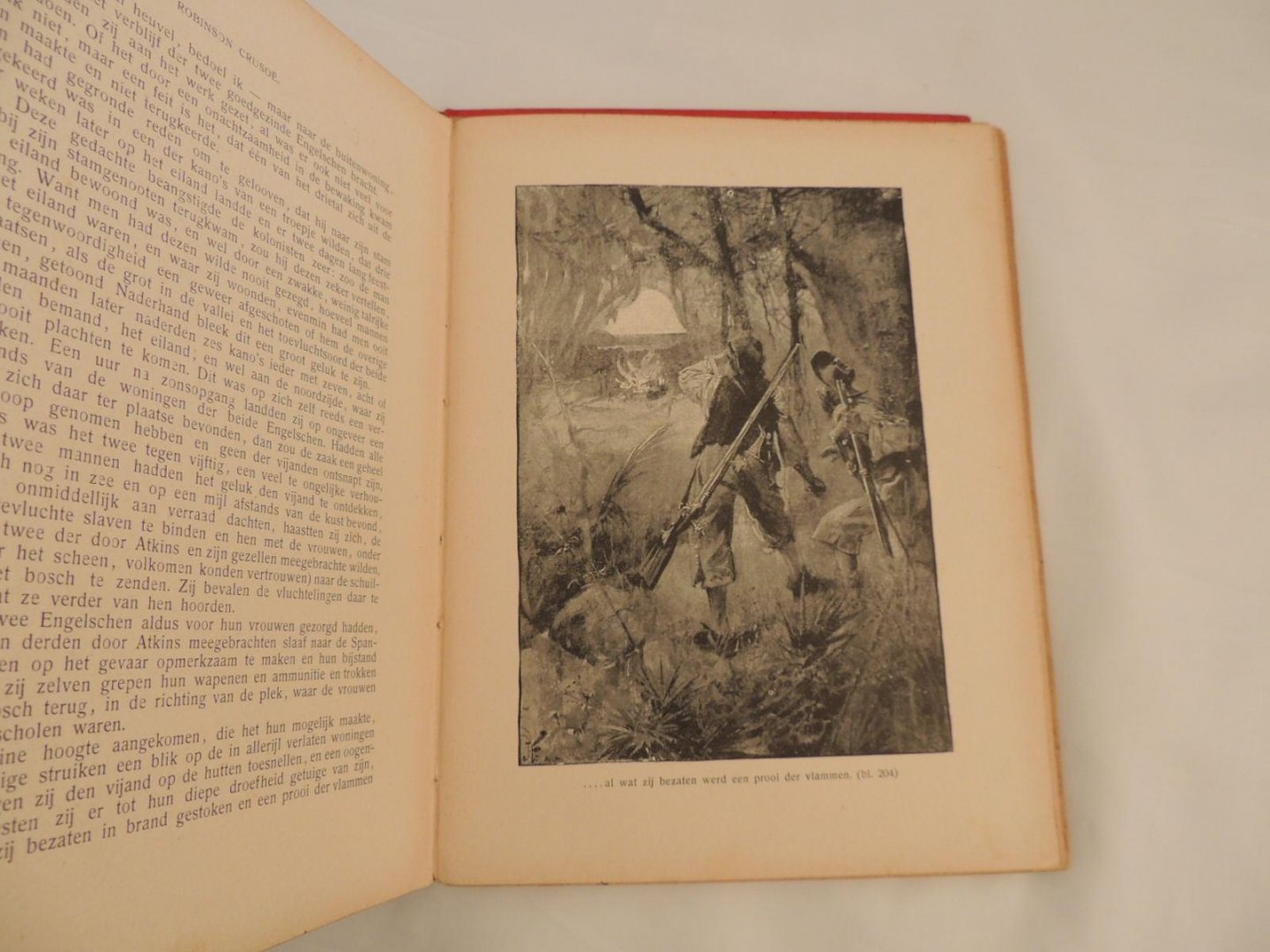Defoe, Daniël- bewerkt K. Beversluis - Het leven en de lotgevallen van Robinson Crusoe. verhaald door hem zelf.  Geillustreerde prachtuitgave 12 platen waarvan een in kleur verder illustraties tussen de tekst