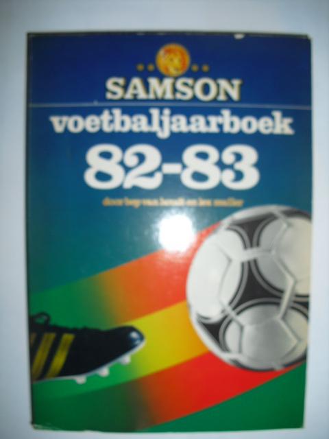 Houdt, Bep van en Muller, Lex - Samson voetbaljaarboek 82-83