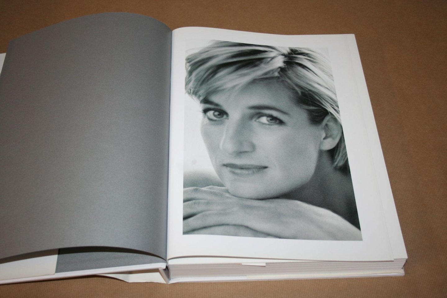 Rosalind Coward - Diana, portret van een unieke vrouw