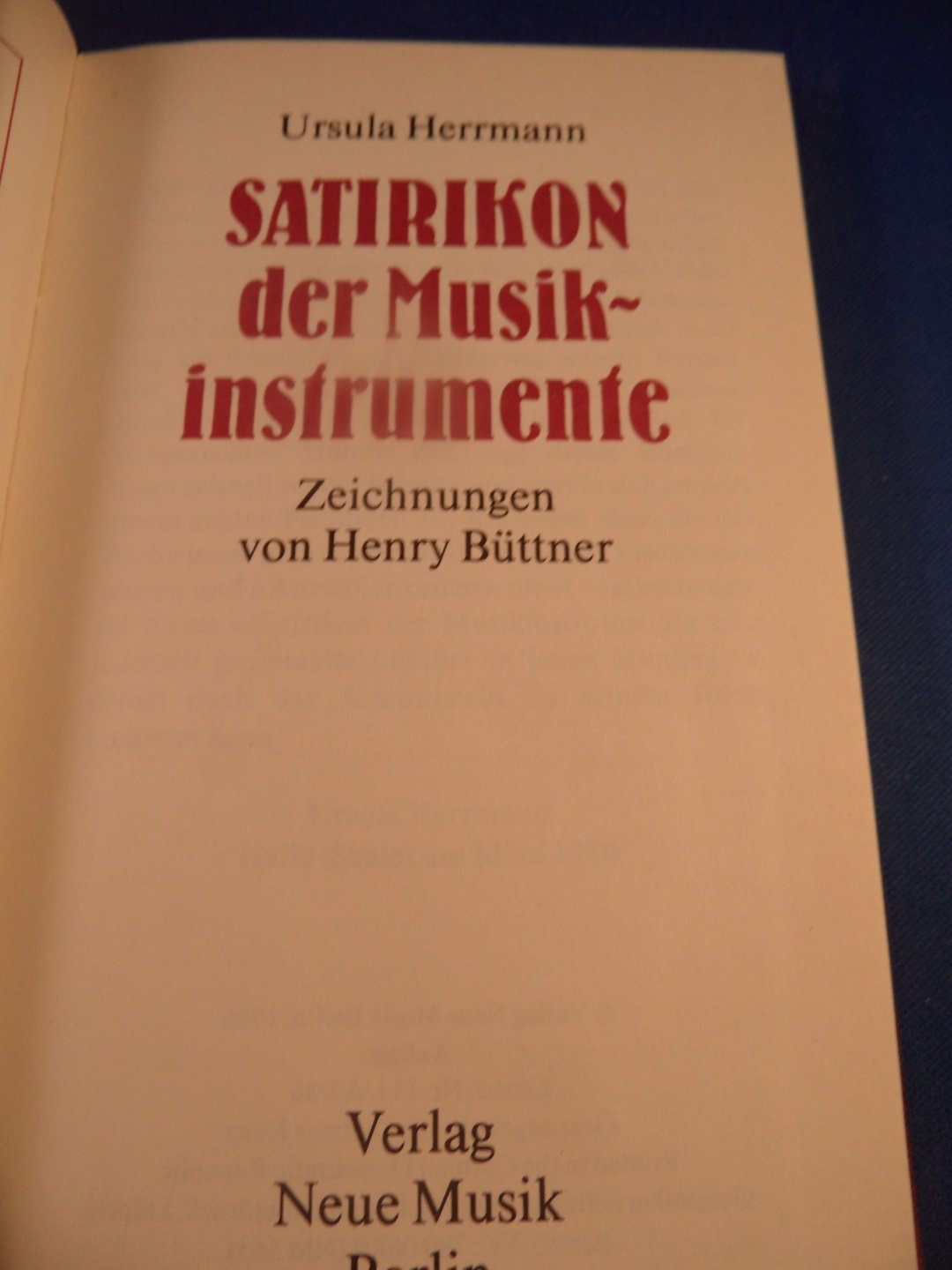 Hermann, Ursula - satirikon der Musikinstrumente