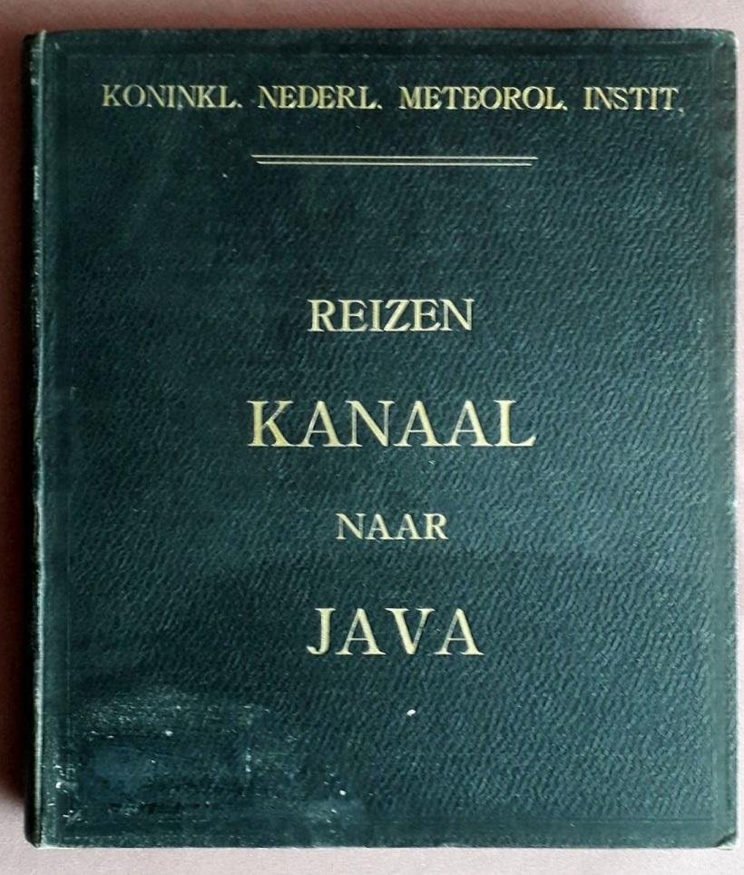 Gogh, J. van (voorberigt) - Uitkomsten van wetenschap en ervaring aangaande winden en zeestroomen in sommige gedeelten van den Oceaan. Snijpunten van het Kanaal naar Java. Twee delen. KNMI publicatie 11 delen 2 en 3