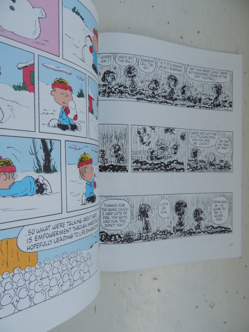 Schulz Charles M. - Around the World in 45 Years - Charlie Brown's Anniversary Celebration