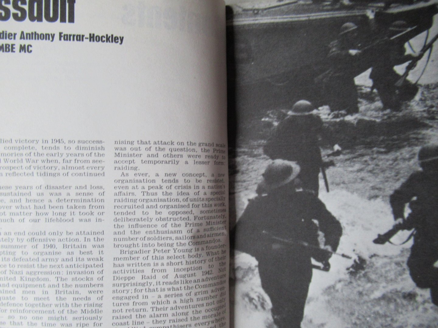 Young Peter - Commando