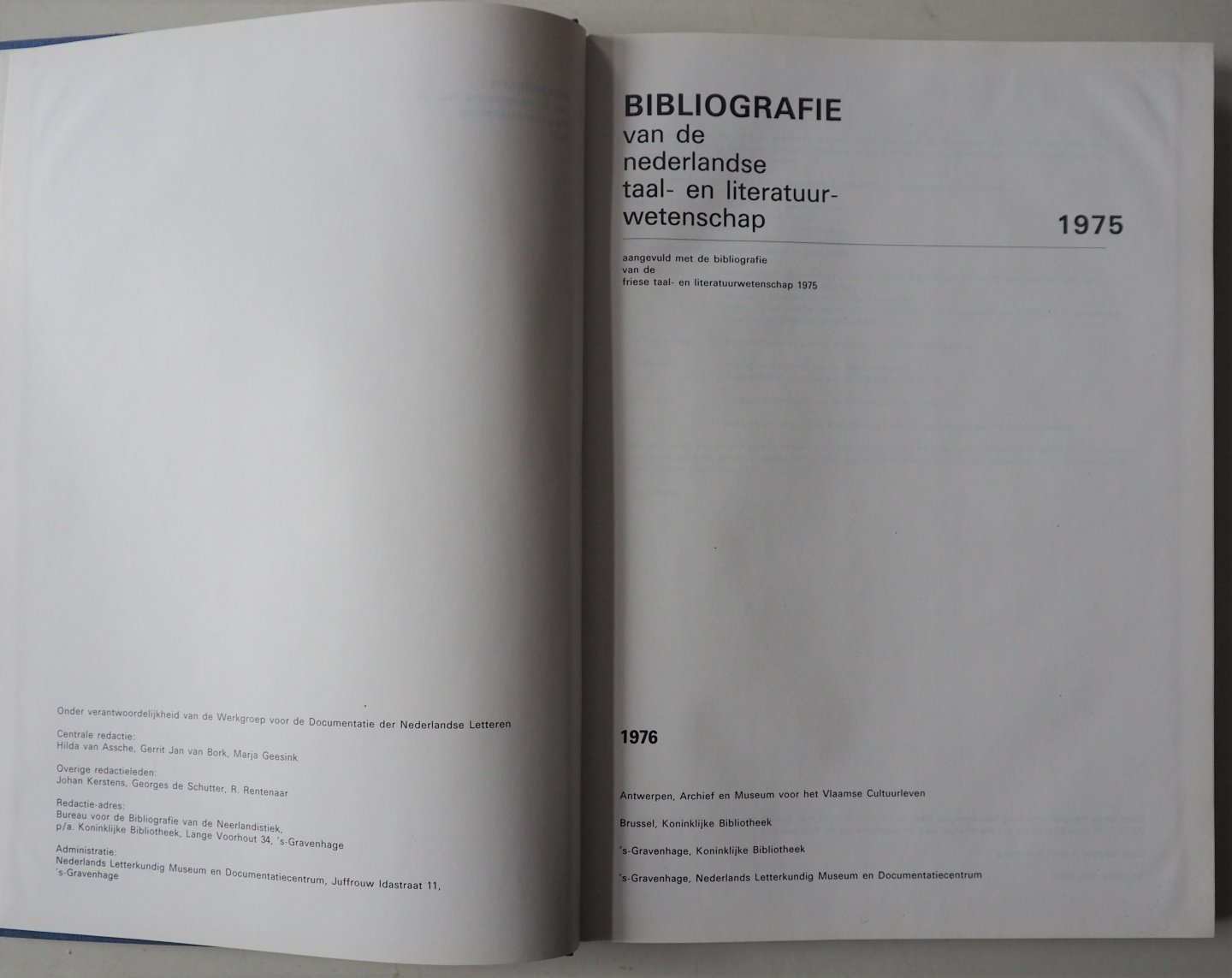 Assche Hilde, Bork Gerrit Jan van centrale redactie, e.a. - BNTL Bibliografie van de Nederlandse taal- en literatuurwetenschap 1975 Aangevuld met de bibliografie van de Friese taal- en literatuurwetenschap 1975