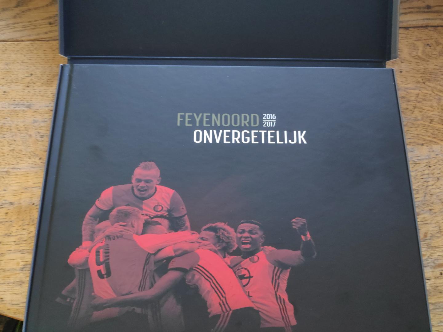 Verkamman, Matty, Jaap Visser (eindredactie) - Feyenoord Onvergetelijk 2016-2017