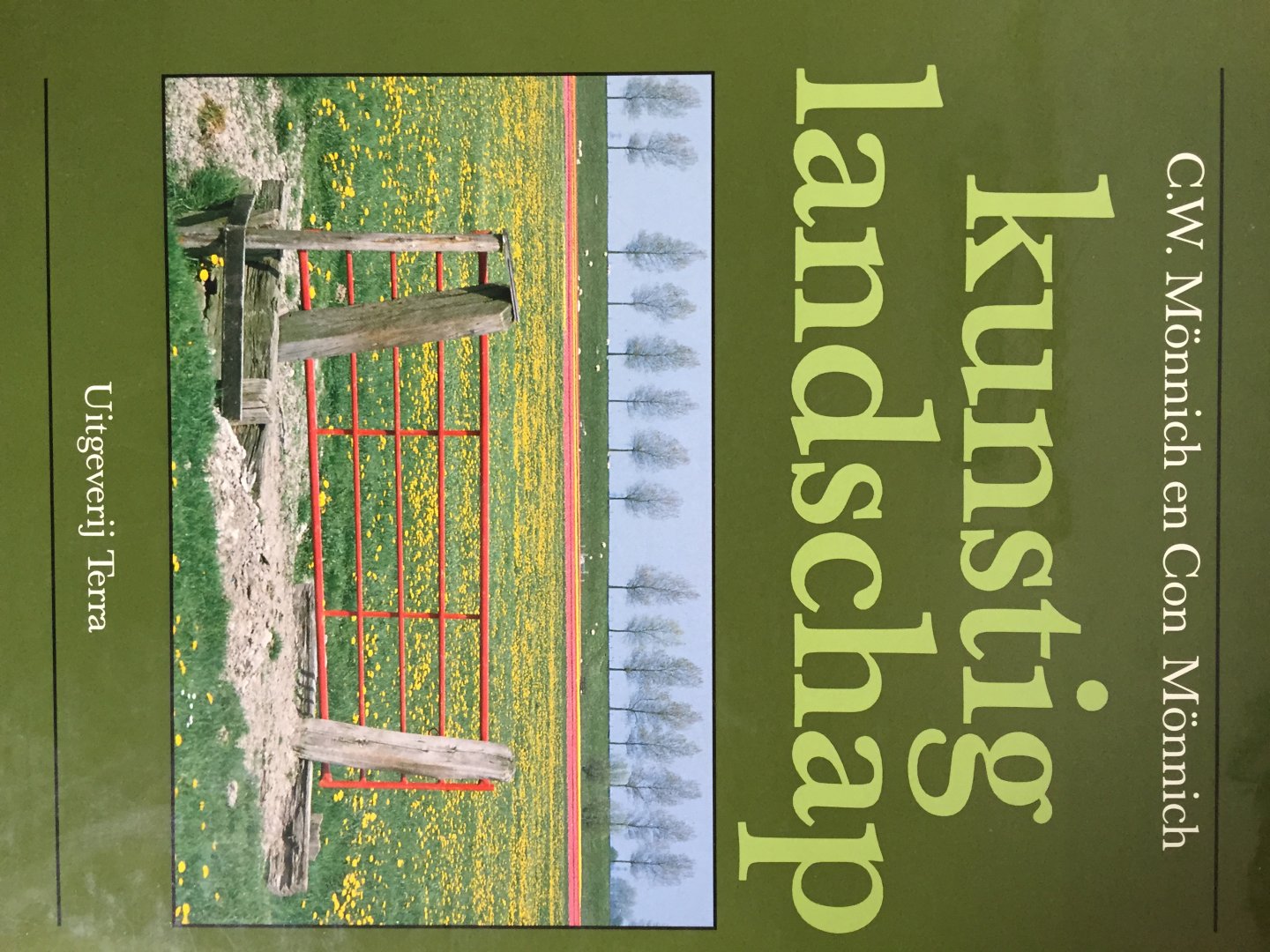 Mönnich, Prof. Dr. C.W. & Con Mönnich (foto's) - Kunstig landschap