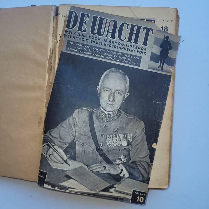 Vele - De wacht, weekblad voor de gemobiliseerde weermacht en het nederlandse volk