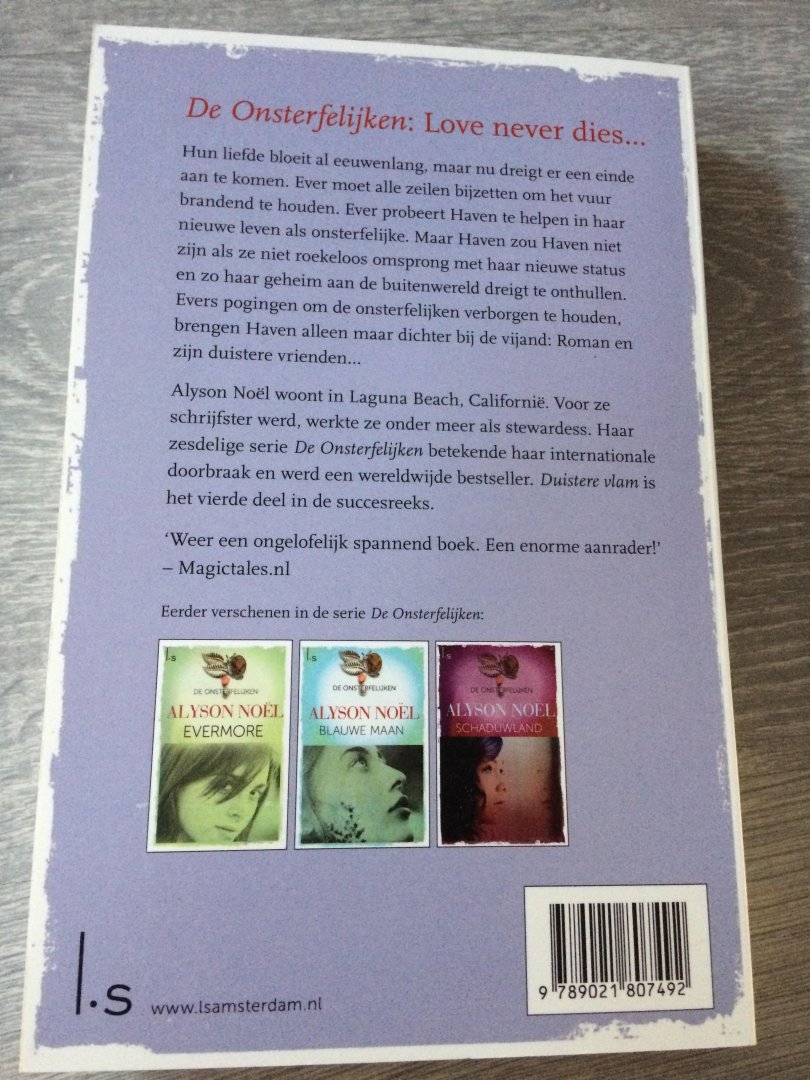 Noel, Alyson - De Onsterfelijken 4 Duistere vlam