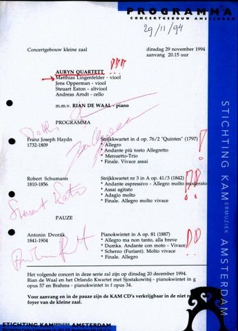 Auryn Quartett: - [Programmzettel mit eigenh. Unterschriften] Programma Concertgebouw Amsterdam. Dinsdag 29 november 1994. COncertgebouw kleine zaal