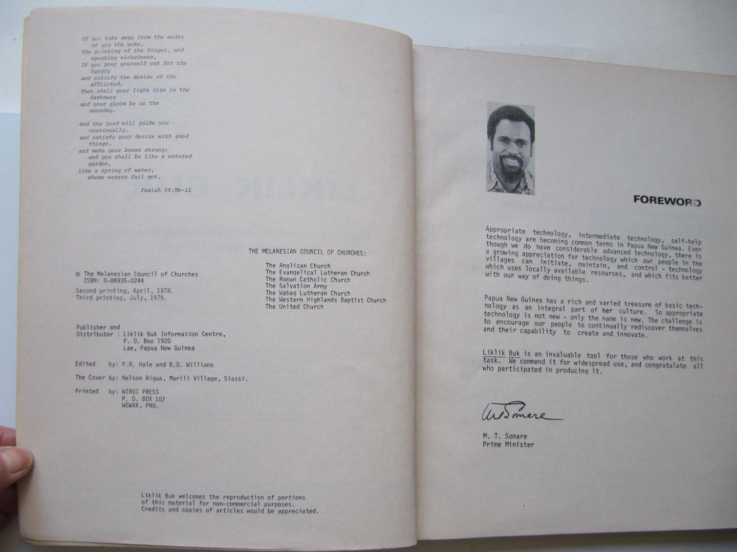 P.R. Hale and B.D. Williams - Liklik Buk, A rural Development Handbook Catalogue for Papua New Guinea