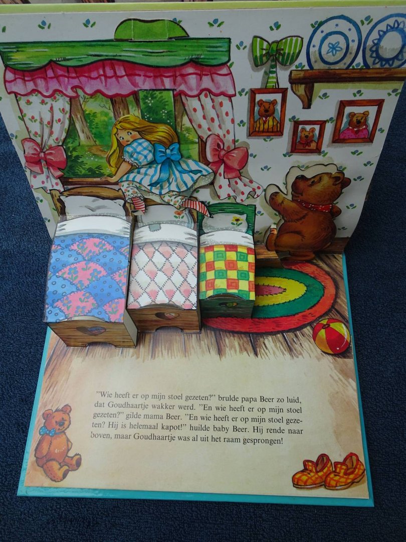 Storey, Pamela. - Goudhaartje. Pop-up Sprookjesboek.