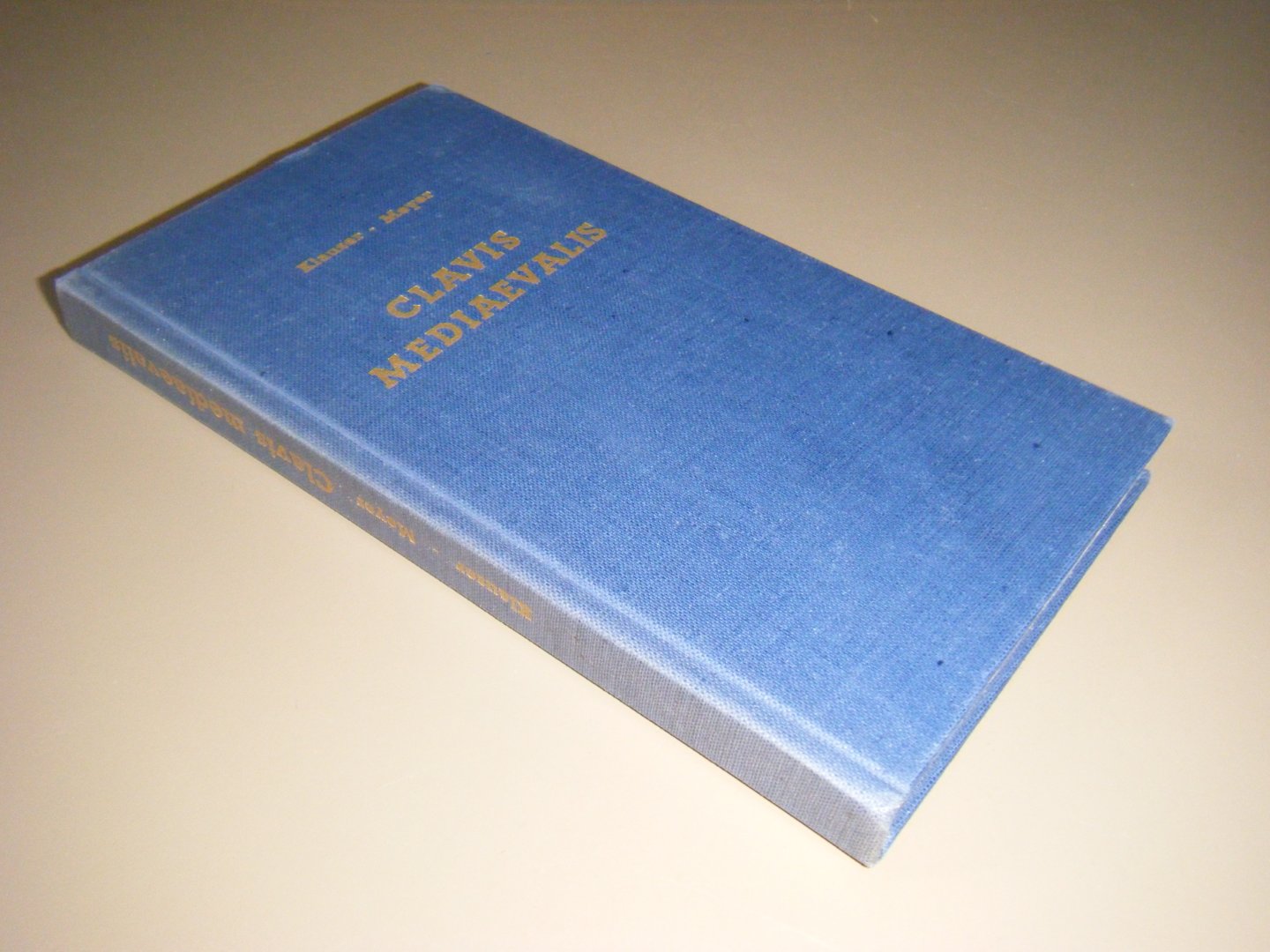 Klauser, R., O. Meyer - Clavis Mediaevalis. Kleines Worterbuch der Mittelalterforschung