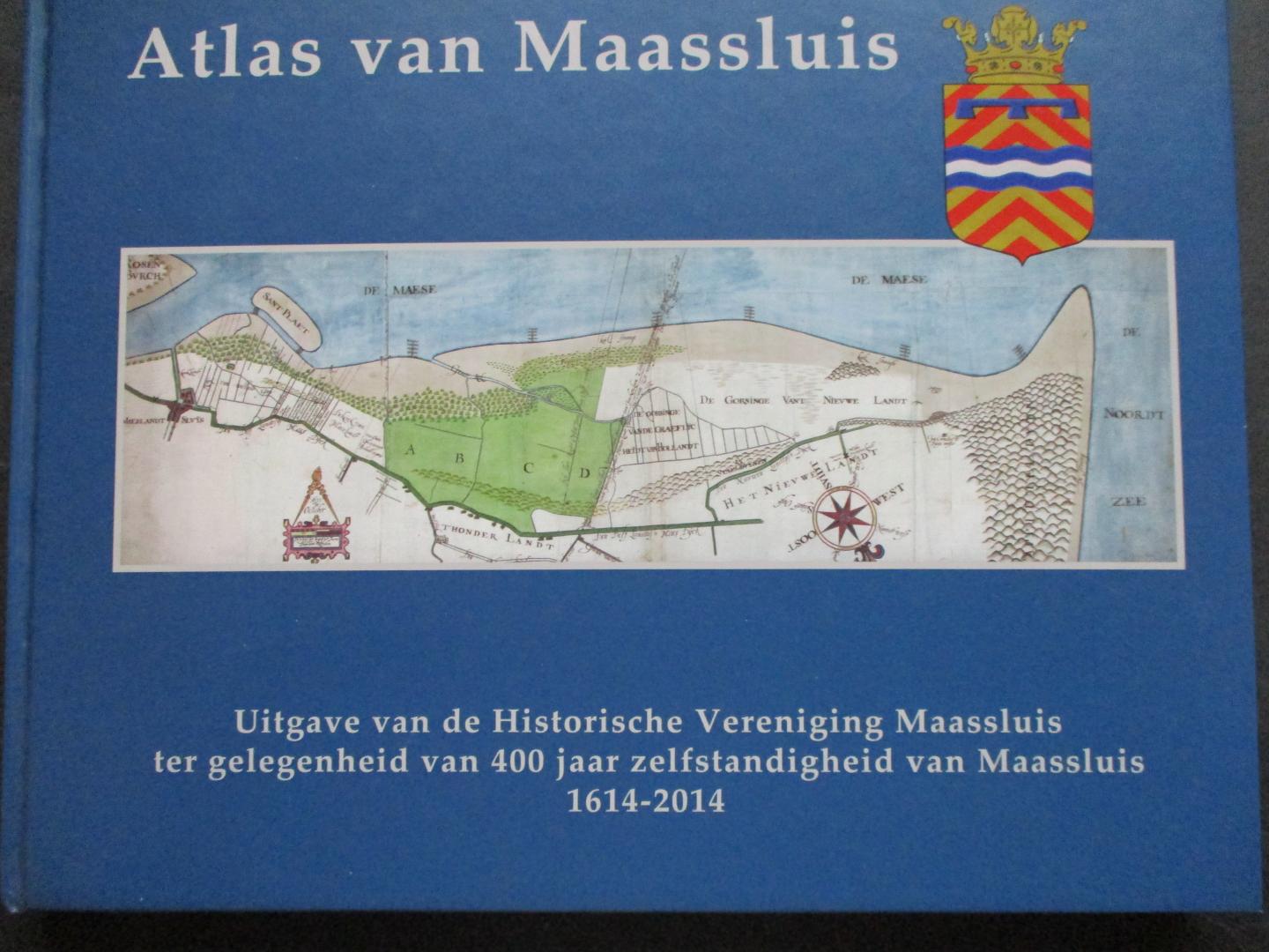 REE, Rinus van de, (samenstelling) - Atlas van Maassluis. Uitgave van de Historische Vereniging Maassluis ter gelegenheid van 400 jaar zelfstandigheid van Maassluis 1614-2014.