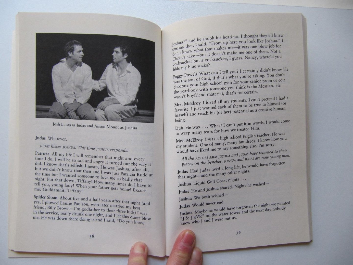 McNally, Terrence - Corpus Christi / A Play