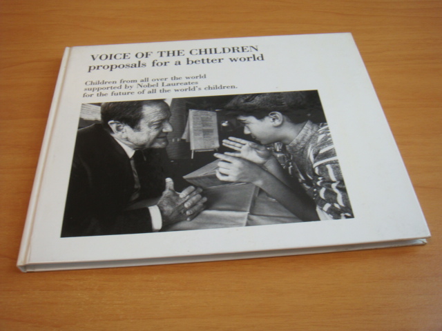 Diverse auteurs - Voice of the children - proposals for a better world