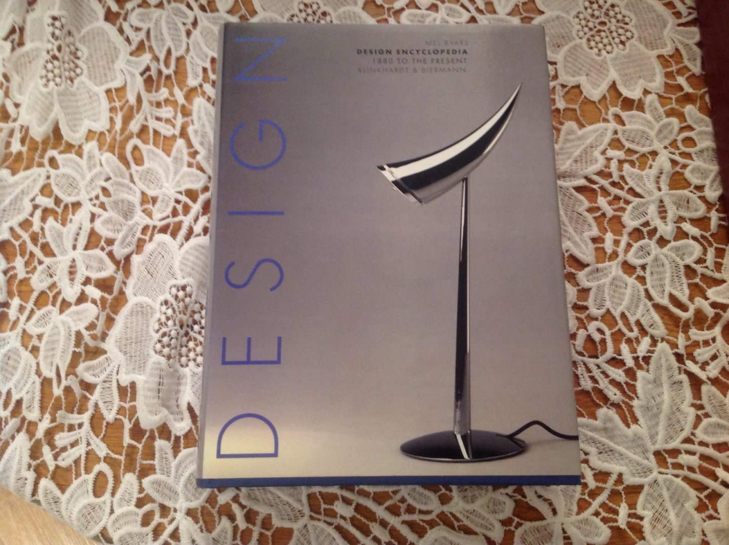 Mel Byars - Design Encyclopedia 1880 to the Present