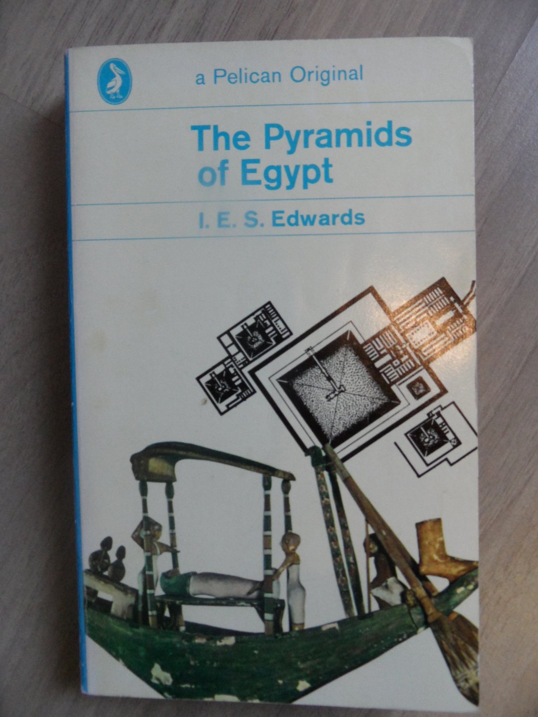 Edwards, I.E.S. - The pyramids of Egypt