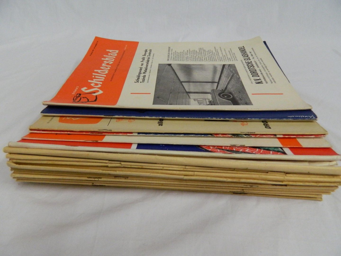 Diverse - Zeer zeldzaam - 23 x tijdschrift Schildersblad. Algemeen vakblad voor het schildersbedrijf [1956-1963] (5 foto's)