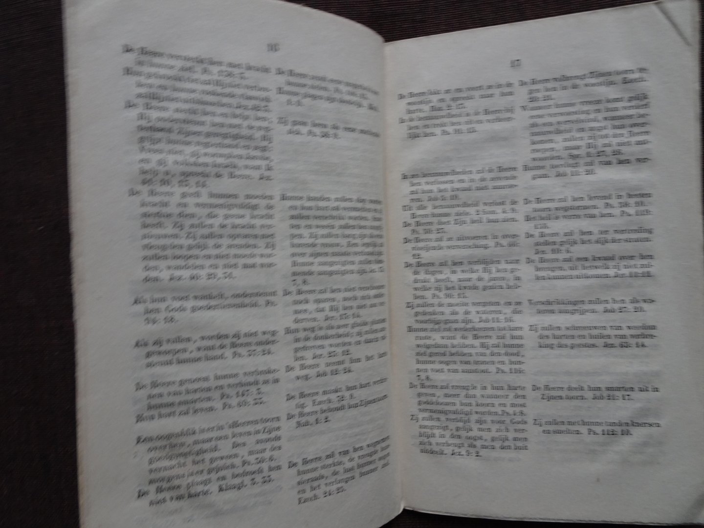 (Schimsheimer, J.F.) - DE REGTVAARDIGEN EN DE ONREGTVAARDIGEN geschetst door de Schrift