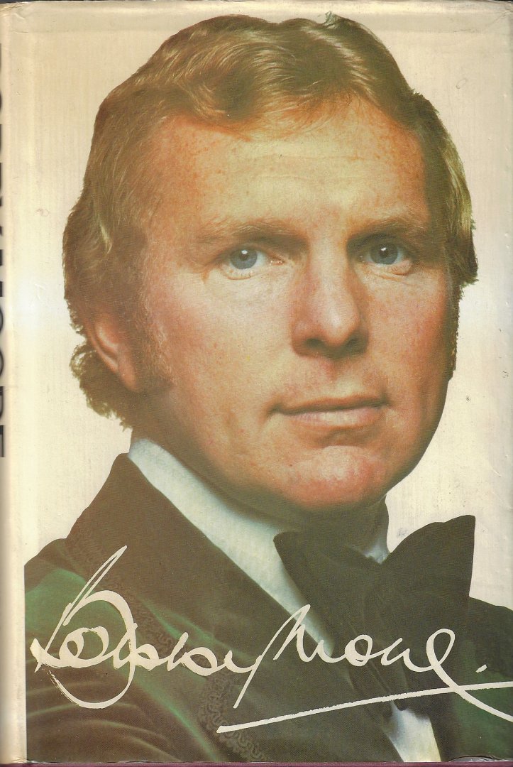 Powell, Jeff - Bobby Moore -The authorised biography